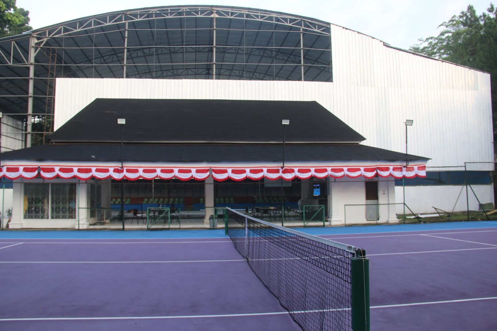 Lapangan Tenis Outdoor